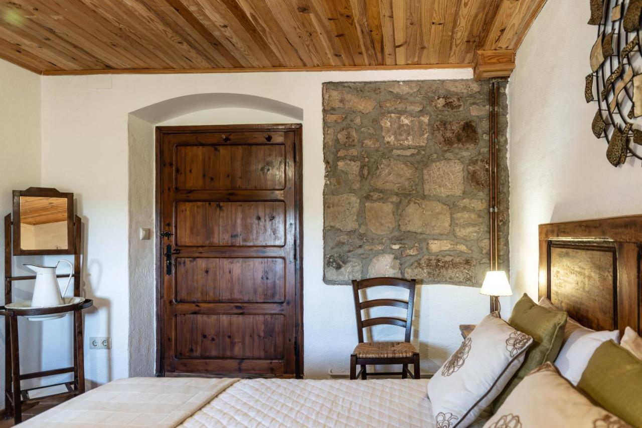 Casa Rural Sant Grau Turismo Saludable Y Responsable Solsona Kültér fotó